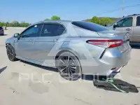 2018 Toyota CAMRY фото
