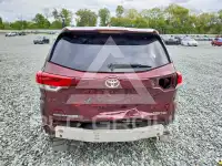 2018 Toyota Highlander photo