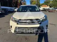 2018 Toyota Highlander photo