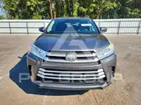 2018 Toyota Highlander фото