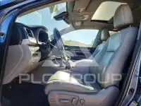 2018 Toyota Highlander photo