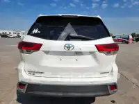 2018 Toyota Highlander фото