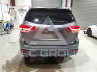 2018 Toyota Highlander фото