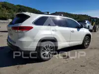 2018 Toyota Highlander photo