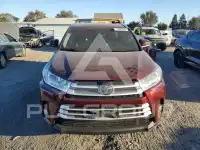 2018 Toyota Highlander photo