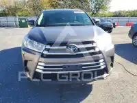 2018 Toyota Highlander фото