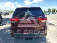 2018 Toyota Highlander фото