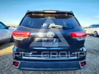 2018 Toyota Highlander фото