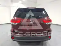 2018 Toyota Highlander photo