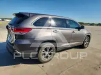 2018 Toyota Highlander photo