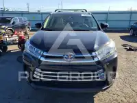 2018 Toyota Highlander photo