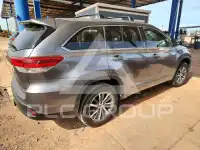 2018 Toyota Highlander фото