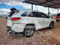 2018 Toyota Highlander фото