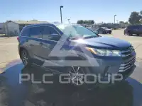 2018 Toyota Highlander photo