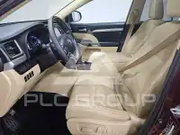 2018 Toyota Highlander photo