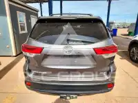 2018 Toyota Highlander фото