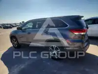 2018 Toyota Highlander photo