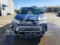 2018 Toyota Highlander photo
