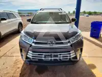 2018 Toyota Highlander фото