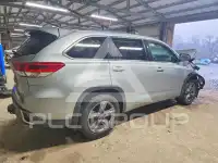 2018 Toyota Highlander фото