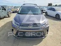 2018 Toyota Highlander фото