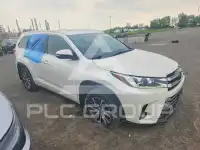 2018 Toyota Highlander фото