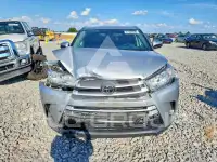 2018 Toyota Highlander photo