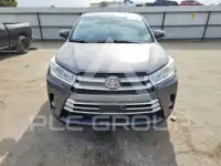 2018 Toyota Highlander photo