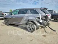 2018 Toyota Highlander photo