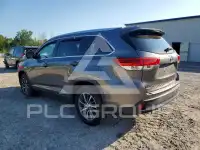 2018 Toyota Highlander фото