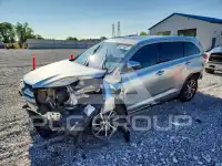 2018 Toyota Highlander photo