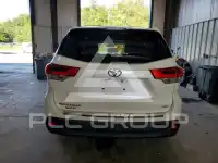 2018 Toyota Highlander фото