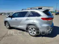 2018 Toyota Highlander фото