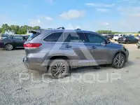 2018 Toyota Highlander фото