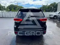 2018 Toyota Highlander photo