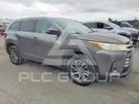 2018 Toyota Highlander photo