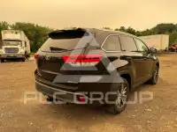 2018 Toyota Highlander photo