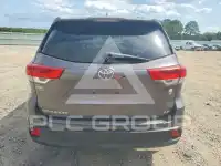 2018 Toyota Highlander фото