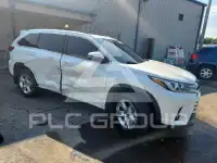 2018 Toyota Highlander фото