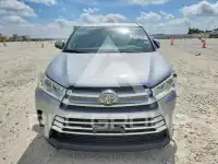 2018 Toyota Highlander фото