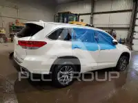 2018 Toyota Highlander фото