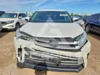 2018 Toyota Highlander фото