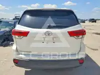 2018 Toyota Highlander фото