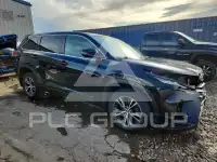 2018 Toyota Highlander photo