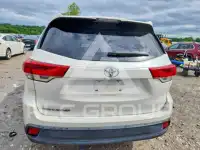 2018 Toyota Highlander фото