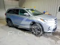 2018 Toyota Highlander фото