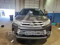 2018 Toyota Highlander фото