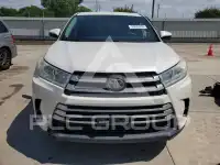2018 Toyota Highlander фото