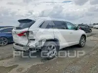 2018 Toyota Highlander photo