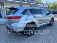 2018 Toyota Highlander photo